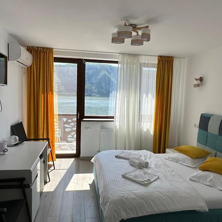 Bliss Dubova Bed & Breakfast ภายนอก รูปภาพ