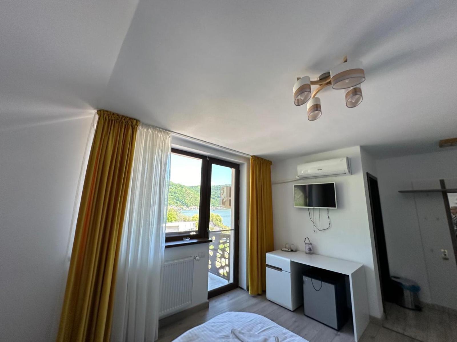 Bliss Dubova Bed & Breakfast ภายนอก รูปภาพ