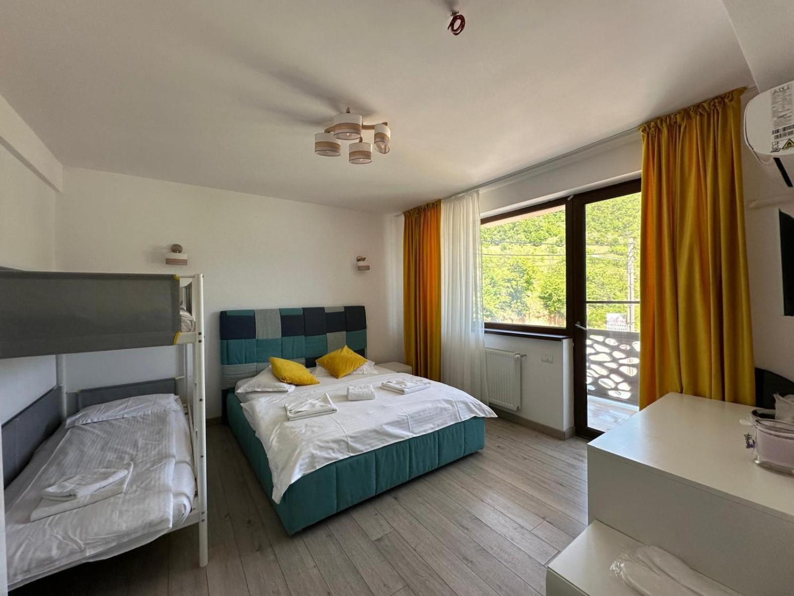 Bliss Dubova Bed & Breakfast ภายนอก รูปภาพ